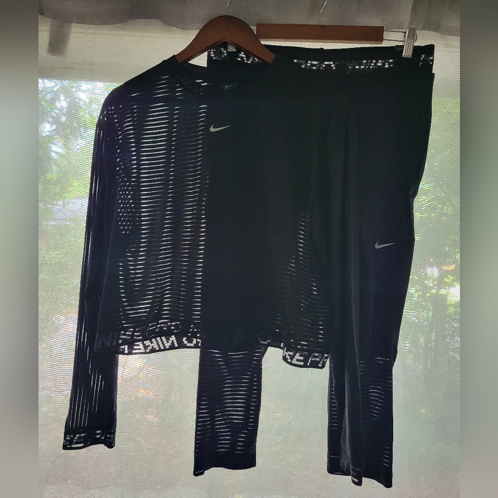 Nike Pro Striped Mesh Set NWT Women's XL